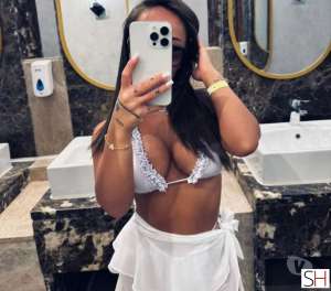 22 year old Escort in Sevenoaks Kent Carla . Elegant. Confident. Exclusive ., Agency