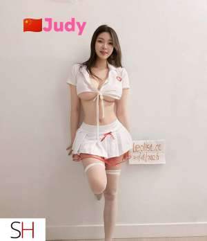 The new girl with big breasts and beautiful hips is availabl 23 year old Escort in Burnaby/New Westminster