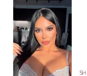 VIP Experience - Hot and Sexy Brazilian Girl, Independent 24 year old Escort in Coventry