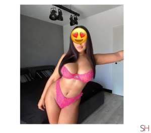 I’m now in town . Sara ., Independent 25 year old Escort in East Sussex