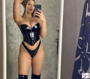 26 year old Escort in Bournemouth, Christchurch and Poole JENIFER B2B MASSAGE 😘TOYS&amp;STRAPON❤️, 