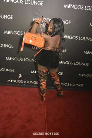 THROAT GOD TRUCKER FRIENDLY no deposits no police and no 28 year old Escort in Knoxville TN