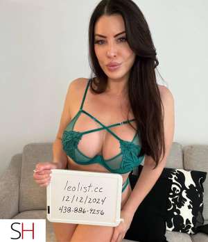 Beautiful Brunette 33 year old Escort in Winnipeg