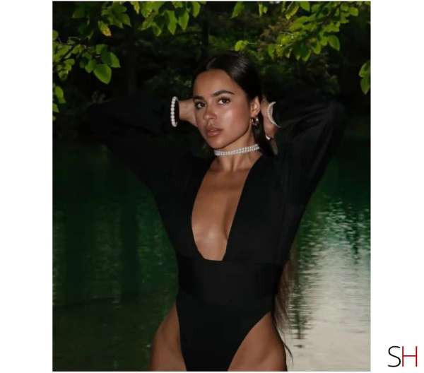 22Yrs Old Escort Chelmsford Image - 5