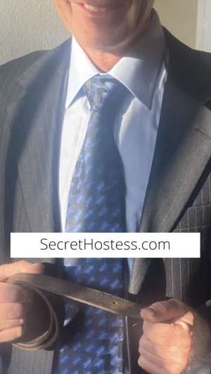 British Bull 58 year old Escort in Sydney