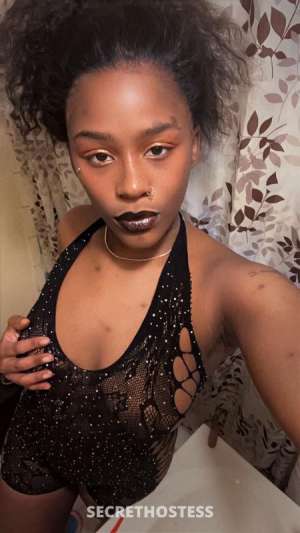 24Yrs Old Escort Milwaukee WI Image - 3
