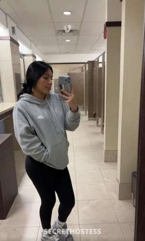 Beautiful Latino lady available for escort services 25 year old Escort in Fredericksburg VA