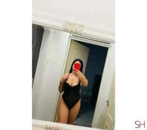 27 year old Latino Escort in Leeds ⚜️.|NEW|....FULL GF..PARTY Melissa, Independent