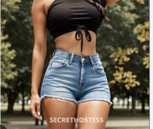 27 year old Escort in Edmonton Smokin hot bruntte😍 incall only⭐tanned skin