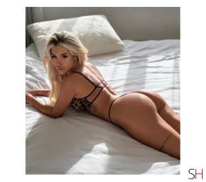 Tantric Body to Body Massage by gorgeous Latina x (CMK), 32 year old Escort in Milton Keynes