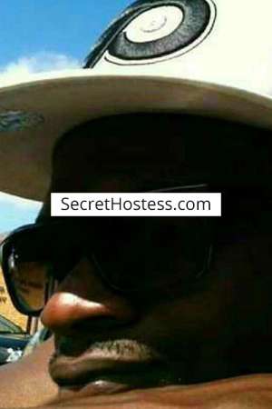 41 year old Black Escort in Northampton Mrm4nn3rs