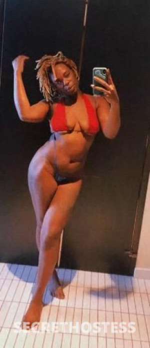 im available for incall 27 year old Escort in Clarksville TN