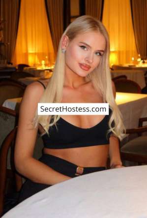 28 year old Caucasian Escort in Dubai Monica, Agency