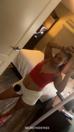•Fun-size Amazingly — sweet, smart, seXXXy, and all 36 year old Escort in Lubbock TX