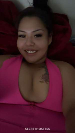 25 year old Mexican Escort in Denver CO 😘anything for selenaaa😘 hawaiian/mexican mamii