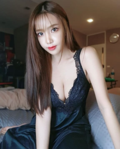 24 year old Thai Escort in Petaling Jaya Petaling Jaya Escort Carmen