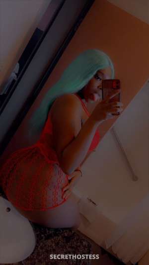 Book Now Outcall Cardates Content FaceTime shows Thick 20 year old Escort in Fresno CA