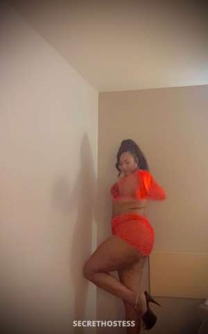 Incalls outcalls 21 year old Escort in Greensboro NC
