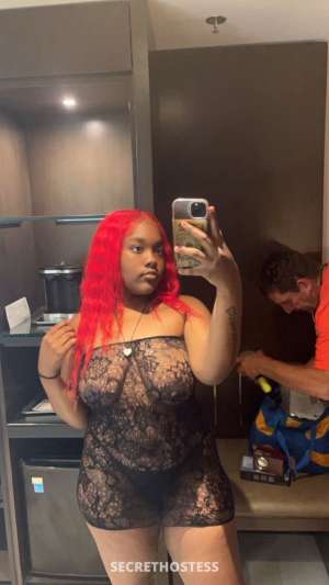 Thick &amp; Juicy AVAILABLE OUTCALLS CAR FUN 22 year old Escort in Fresno CA