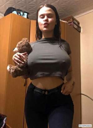 24 year old Escort in Los Angeles CA Escort model Melissa, Los Angeles