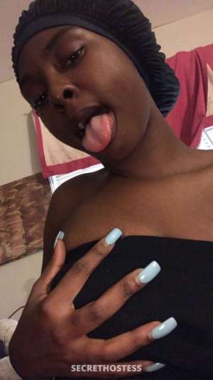 turn me over and make me kream 25 year old Escort in Savannah GA