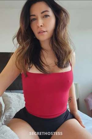 Available for INCALL and outcall , hot and sexy 26 year old Escort in Colorado Springs CO