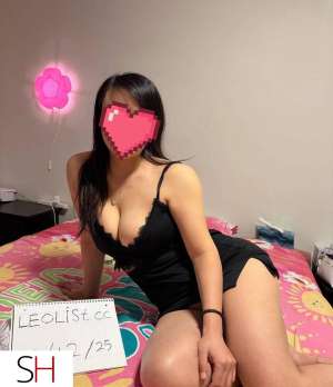 28 year old Asian Escort in Longueuil Longueuil Perfect thick body Tina