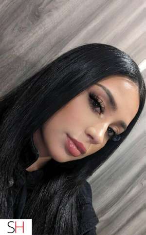 28 year old Escort in Edmonton soft smooth genuine &amp; sophisticated