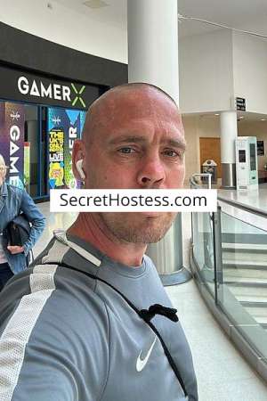 Alex 45Yrs Old Escort 72KG 165CM Tall Wigan Image - 1
