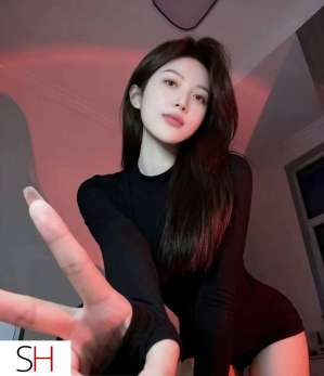 21 year old Asian Escort in Longueuil The Vietnamese female teacher on the last day