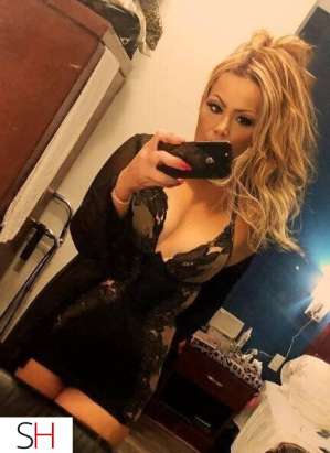 37 year old Caucasian Escort in Hamilton BEAUTY WITH A BOOTY! Miss Kate the ultimate play date! Xoxo