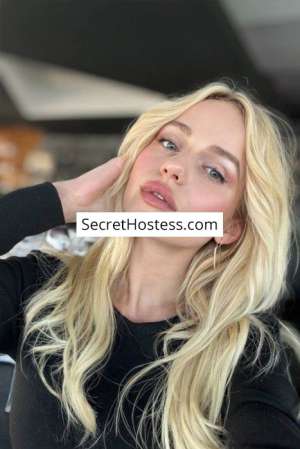 23 year old Caucasian Escort in Berlin Katie, Agency