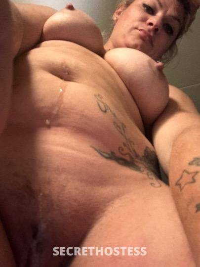 42Yrs Old Escort Chattanooga TN Image - 2