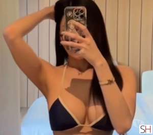 21 year old Escort in London Best 4 Hands.xxxx-xxx-xxx .NEW Bishopsgate EC2M Massage, 