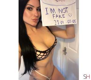 22 year old Latino Escort in Coventry £50 ONLY . NEW GIULIA .. LAST DAY. CV1., Independent
