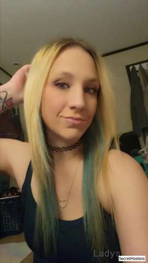 Escort model Chelsea Queen, Milwaukee 24 year old Escort in Milwaukee WI
