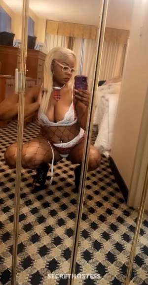 Catch me while you can big booty squirter come fuck a real 25 year old Escort in Carbondale IL