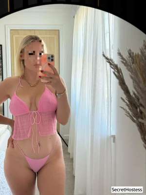 Escort model Nichole, Milwaukee 42 year old Escort in Milwaukee WI