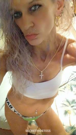 49Yrs Old Escort Space Coast FL Image - 4