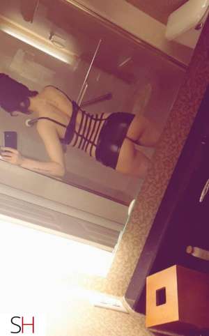Wettest tightest hottest pussy in town baby 29 year old Escort in Fort St. John