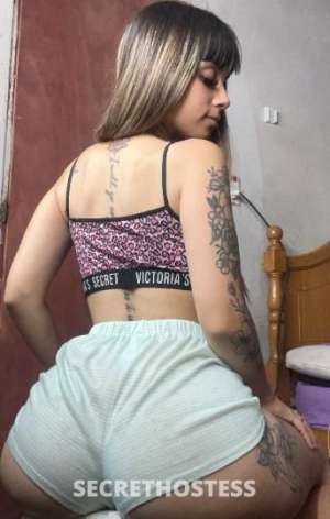 petite and yummy treat 🍭 craving a naughty fuck buddy 21 year old Escort in Bradenton FL