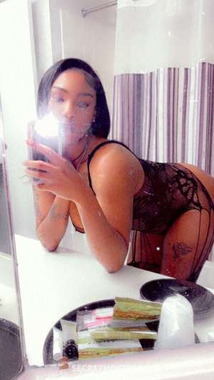 mia rose 🥀 in and out calls 26 year old Escort in Cedar Rapids IA