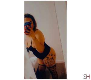 24 year old Latino Escort in Sheffield MYA curvy party girl🔞 pictures real💯 full service, 