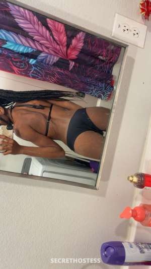 Saleen 22Yrs Old Escort Phoenix AZ Image - 3