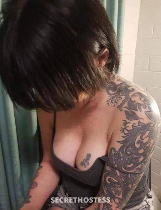 52Yrs Old Escort Size 8 154CM Tall Melbourne Image - 1