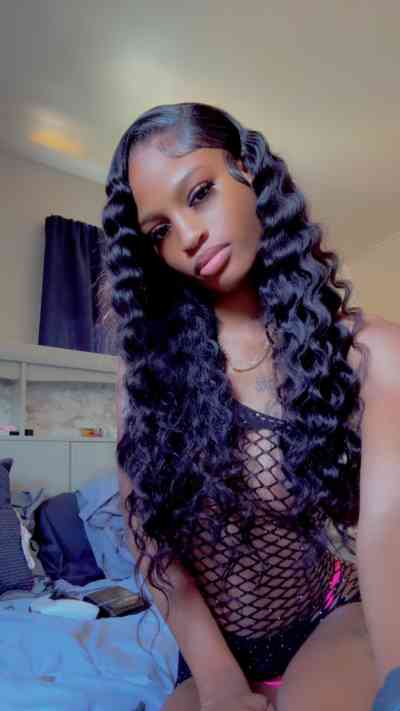 22Yrs Old Escort Size 4 110KG 5CM Tall Brooklyn NY Image - 2