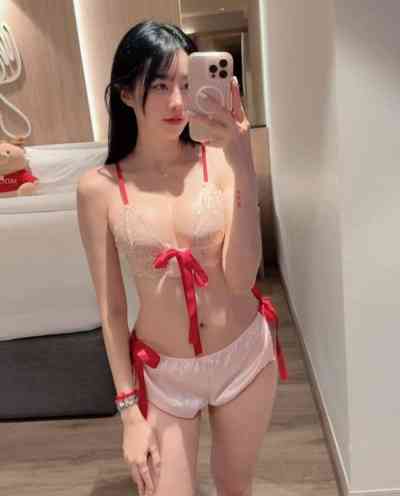 24 year old Laotian Escort in Petaling Jaya Petaling Jaya Escort Apple