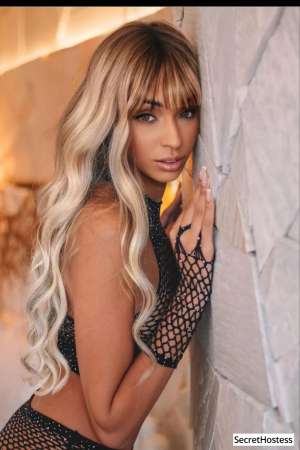 22 year old Escort in Abu Dhabi Escort model Alice, Abu Dhabi