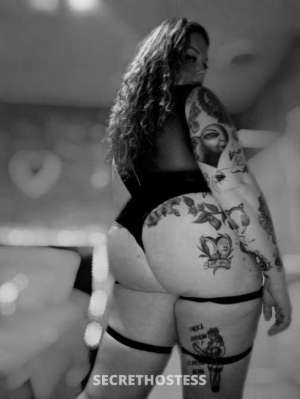25 year old Escort in Broadmeadow Newcastle Thirsty Thursday! Stunning Temptations Await at Gentlemans 