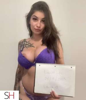 25 year old Caucasian Escort in Granby Amanda sexy top teen girls